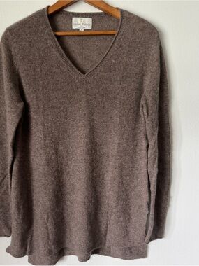 Belle France Cashmere Sweater Neutral Brown V Neck Long Sleeve Sweater S